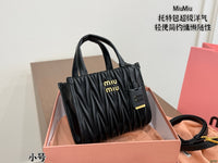 Matelassé Leather Bag