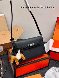 Kelly Elan Shoulder Bag