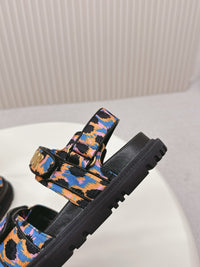 Dioract Sandals