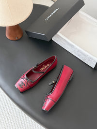 26C Mary Janes