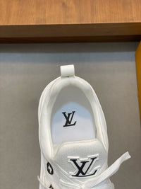 Skate Sneakers