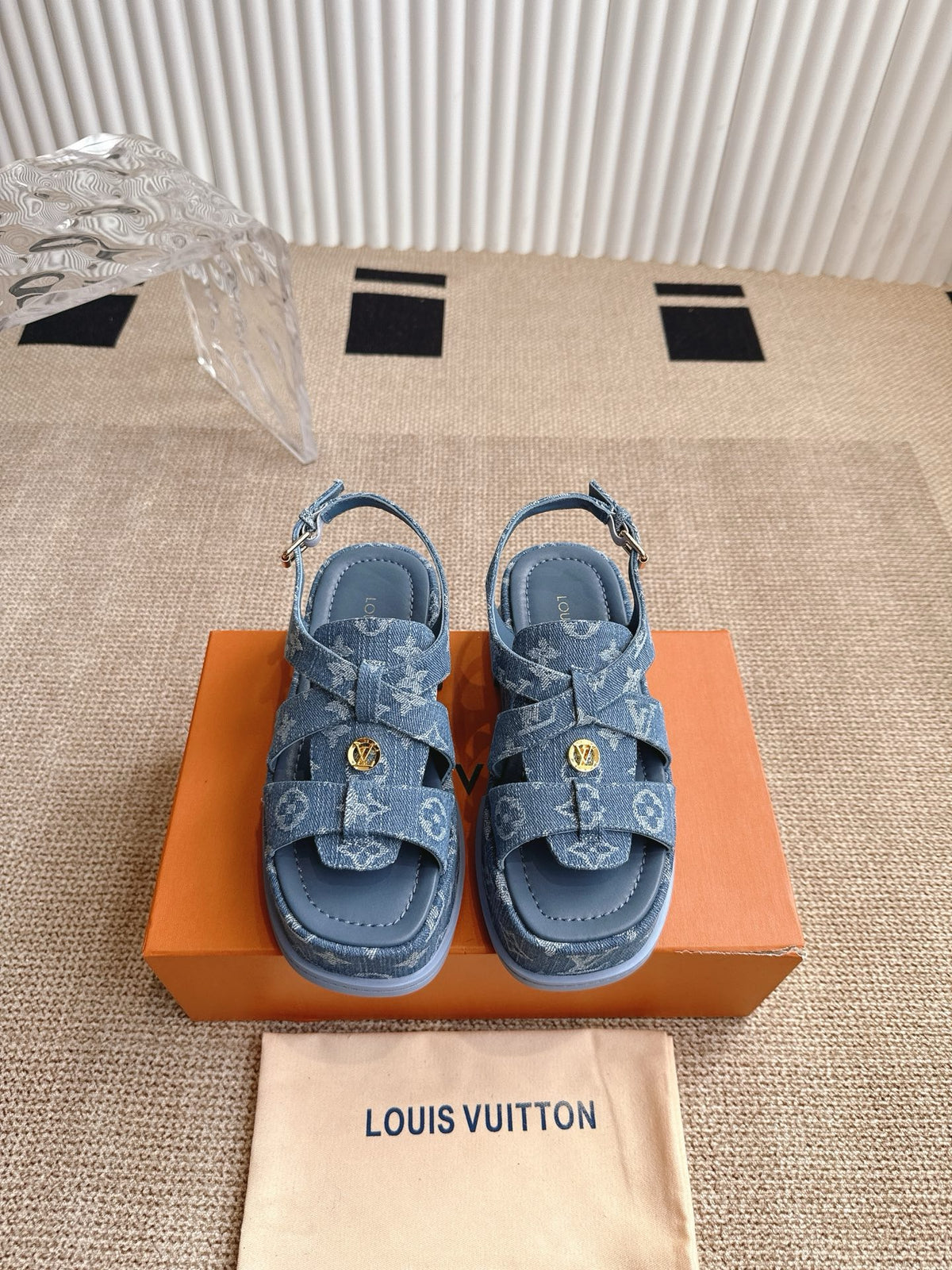 Maya Flatform Sandals