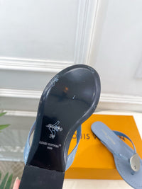 Treasure Thong Sandals