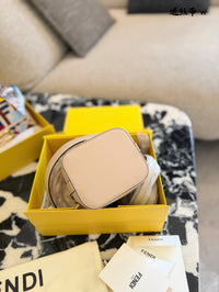 Mon Tresor Mini Bucket Bag