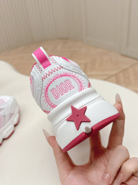 Wmns Chrono Sneakers