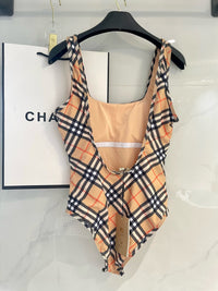 Check One Piece Set