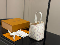 All In BB Bucket Bag