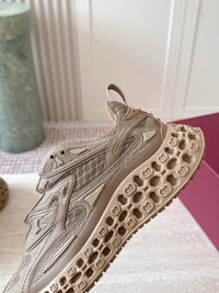 Cub3d Sneakers
