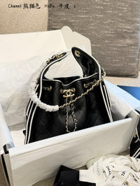 25 Hobo Bag