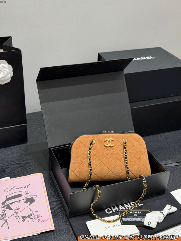 26P Vanity Chain Bag