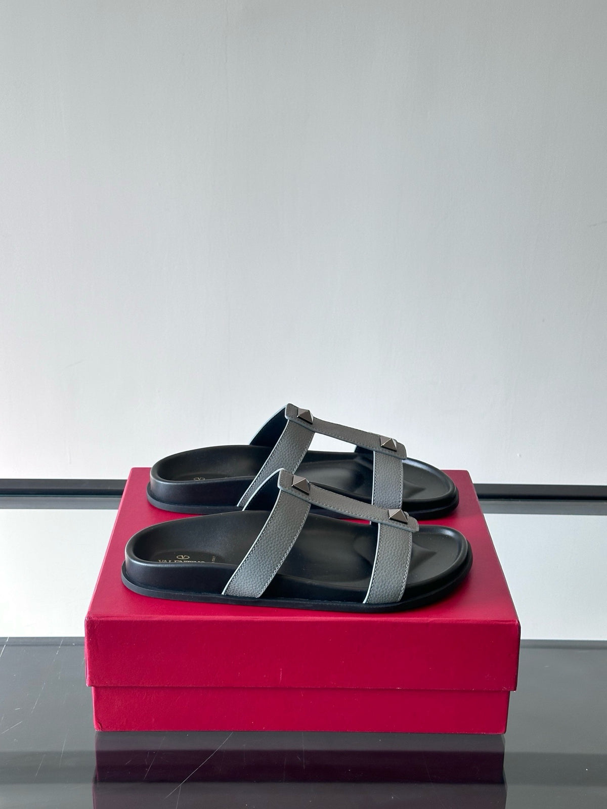 Garavani VLogo Calf Leather Slides