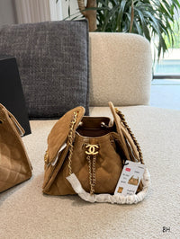 25 Suede Bag