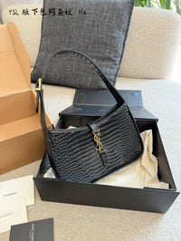Le 5 à 7 Crocodile-effect Leather Shoulder Bag