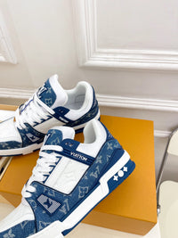 Logo Trainers