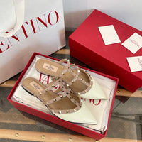 Garavani Rockstud Flat Mules