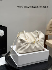 Dada Shoulder Bag