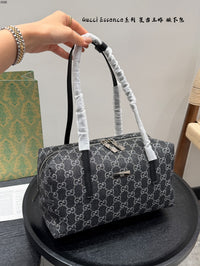 Essence Boston Bag