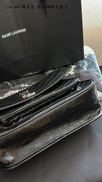 Niki Medium Shoulder Bag