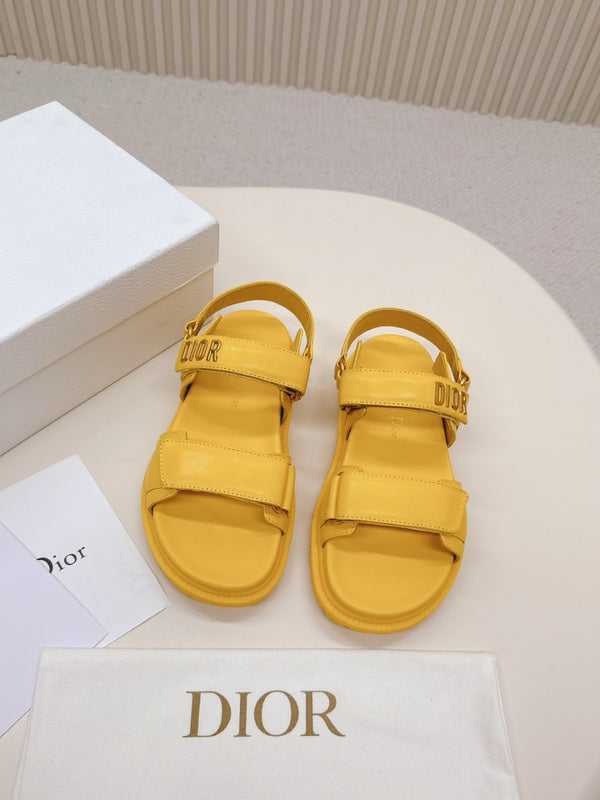 Dioract Sandals