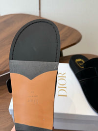 26S Médaillon Buckle Mules