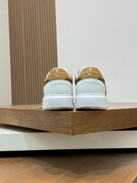 Beverly Hills Sneakers