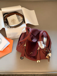 Lindy 26 Clemence Leather