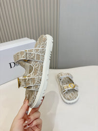 D-Sand Sandals