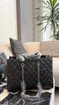 Large Casual Pocket Tote
