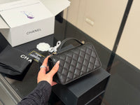 Caviar Trendy Handle Clutch