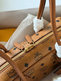 Aren Boston Bag