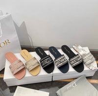 Dway Slide Sandals