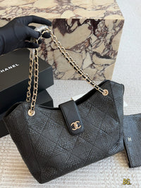 Braided Raffia Tote