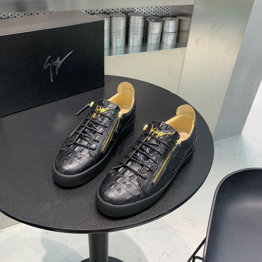 Low Top Sneakers