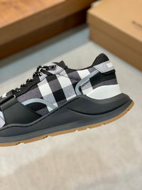 Vintage Check Runner Sneakers