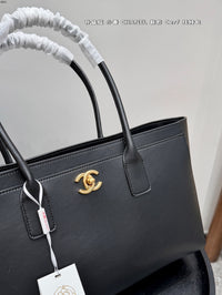Cerf Executive Tote