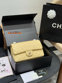 Classic Flap Bag Lambskin