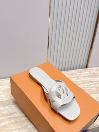 Isola Flat Mules