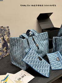 Spongy Book Tote