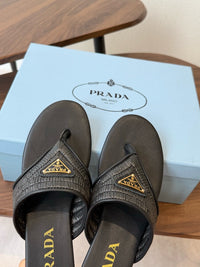 26S Leather Thong Sandals
