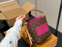 Bella Bucket Bag