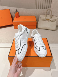 Boomerang Sneakers