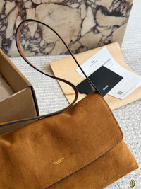 Chelsea Shoulder Bag