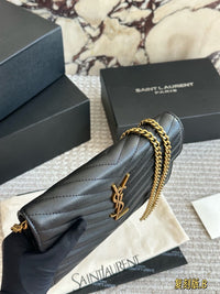 Cassandre Leather Clutch