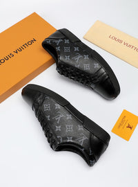 Low Top Sneakers