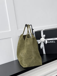 26C Suede Shopping Tote