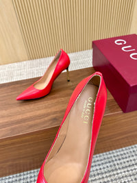 Bombshell Pumps