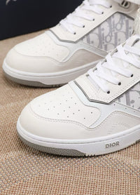B27 High-Top Sneakers