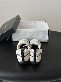 26S Sneakers