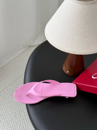Vittoria Thong Sandals