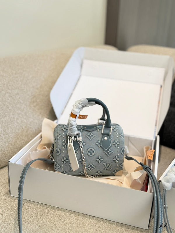 Nano Speedy Bag